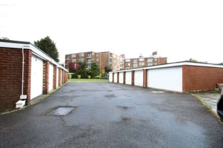Imperial Avenue, Westcliff On Sea, Image 12