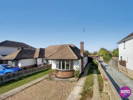 Carlingford Drive, Westcliff On Sea, Image 1