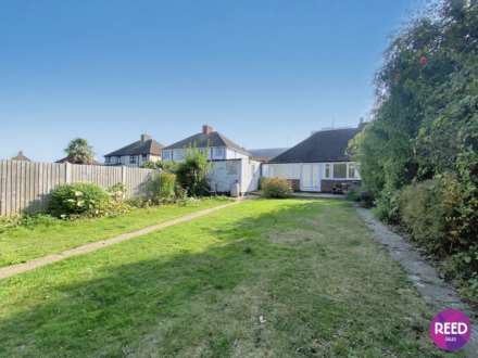 Carlingford Drive, Westcliff On Sea, Image 2