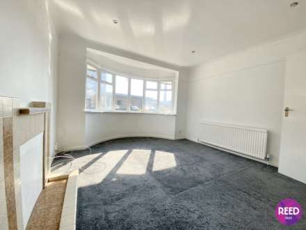 Carlingford Drive, Westcliff On Sea, Image 7