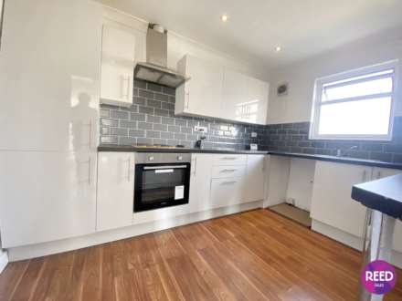 Carlingford Drive, Westcliff On Sea, Image 8