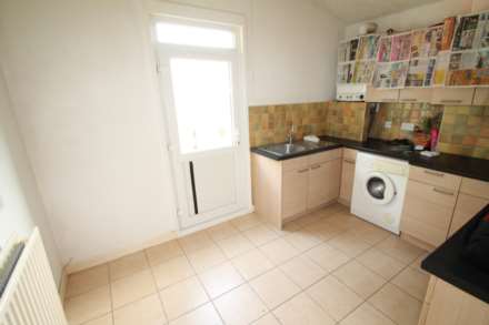 Glenwood Ave, Westcliff, Image 2