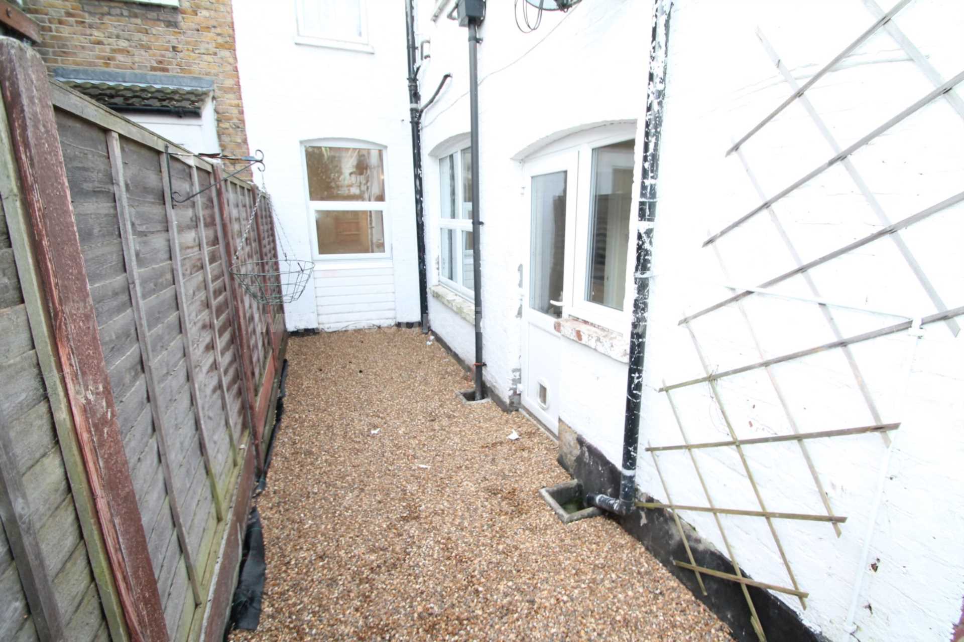 Wenham Drive, Westcliff On Sea, Image 6