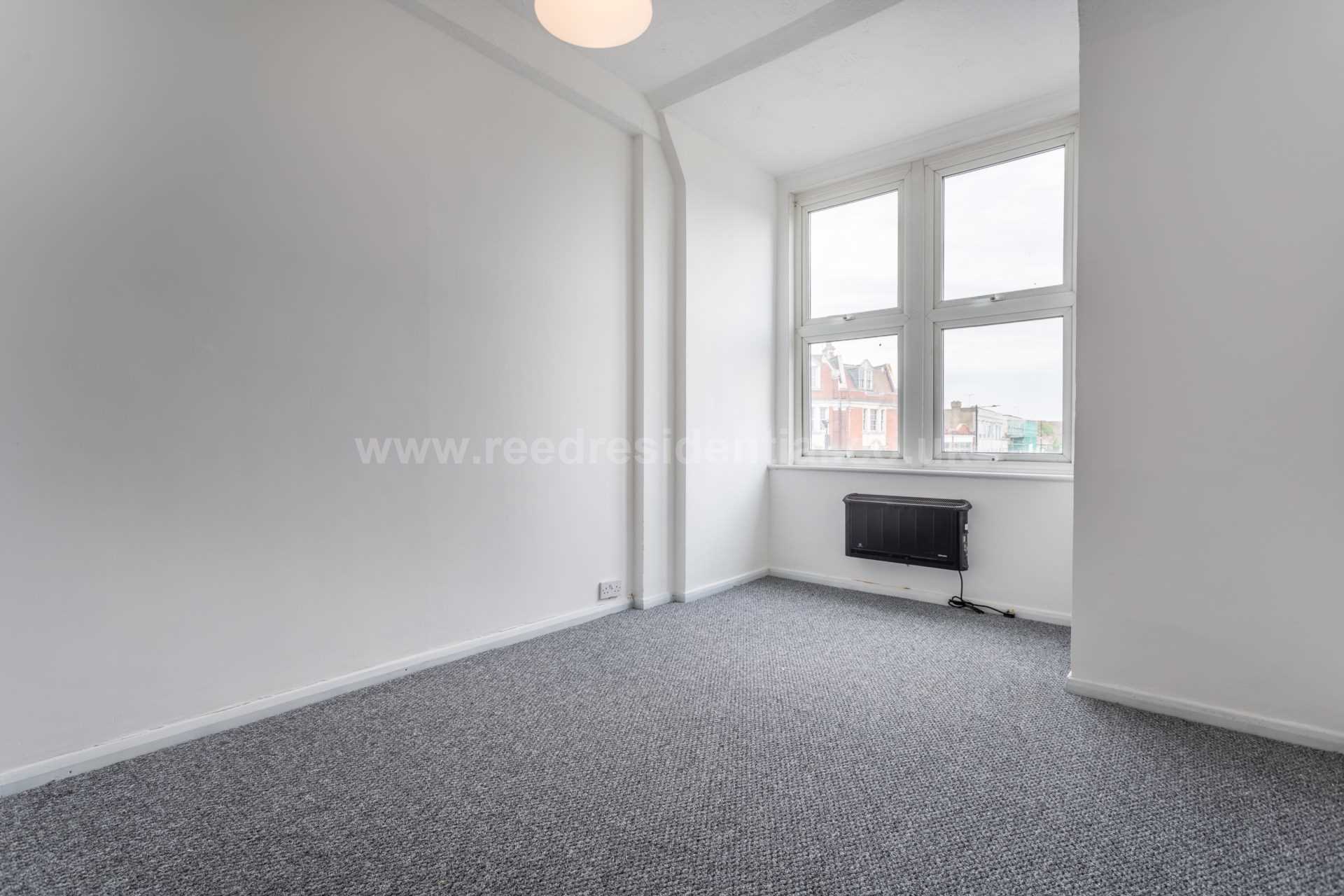 London Road, Westcliff On Sea, Image 13