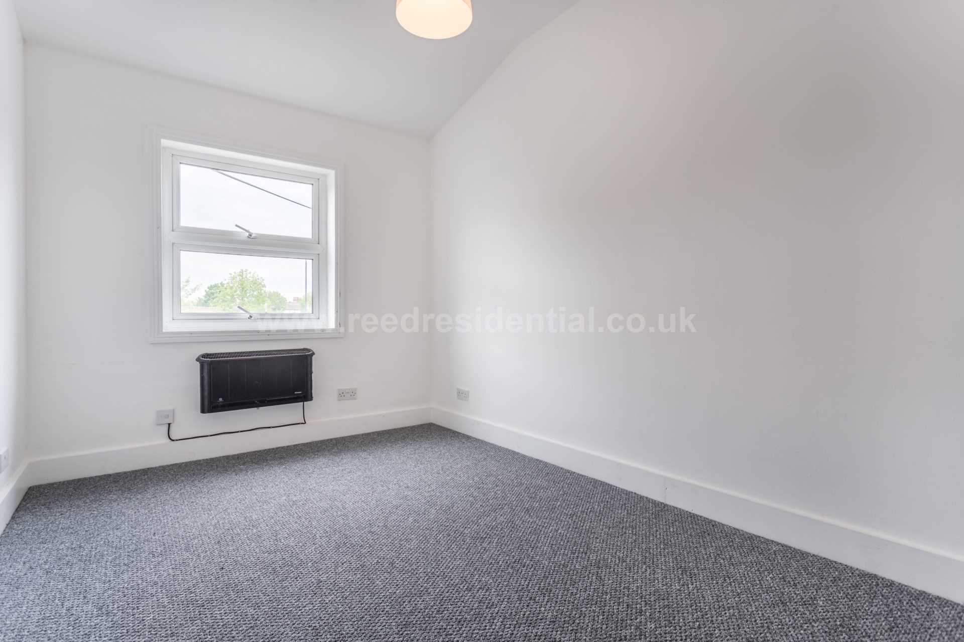 London Road, Westcliff On Sea, Image 16