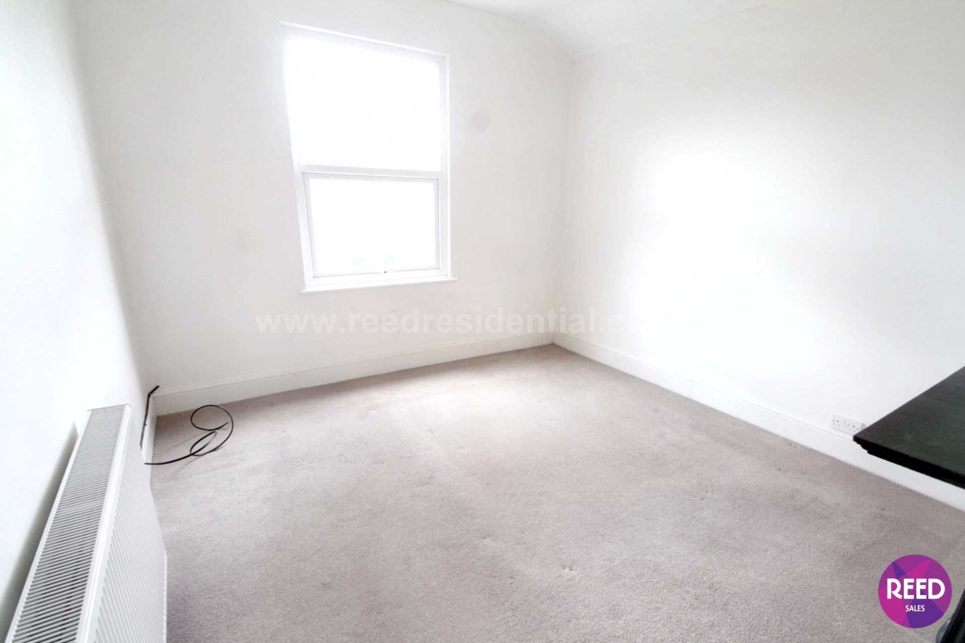 Claremont Road, Westcliff On Sea, Image 7