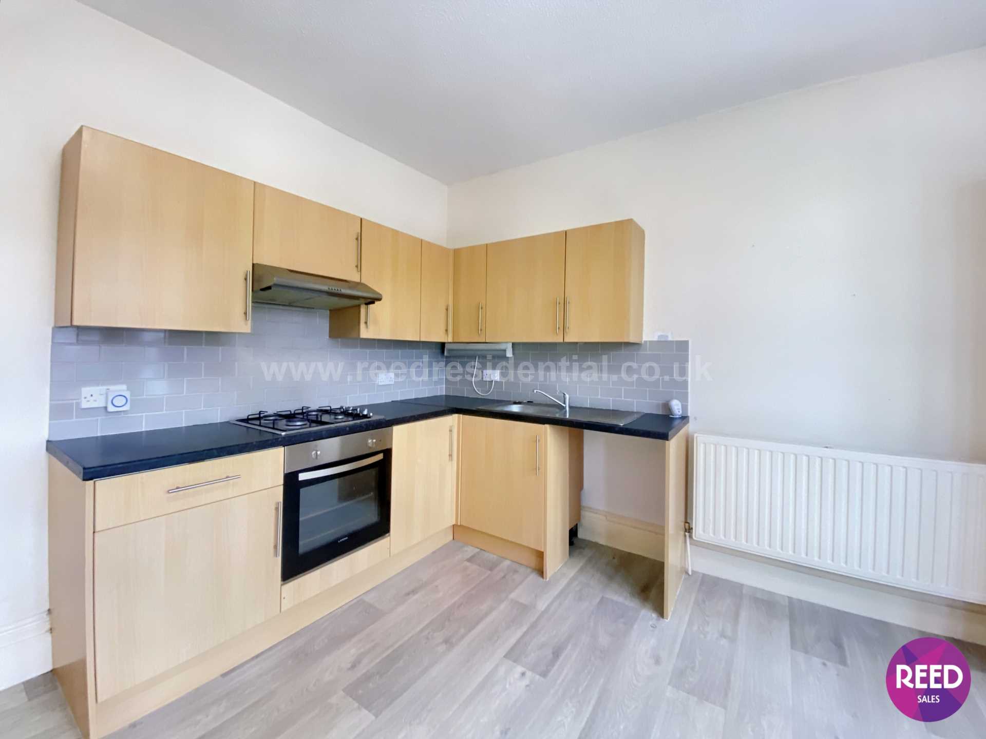 Brightwell Ave, Westcliff On Sea, Image 3