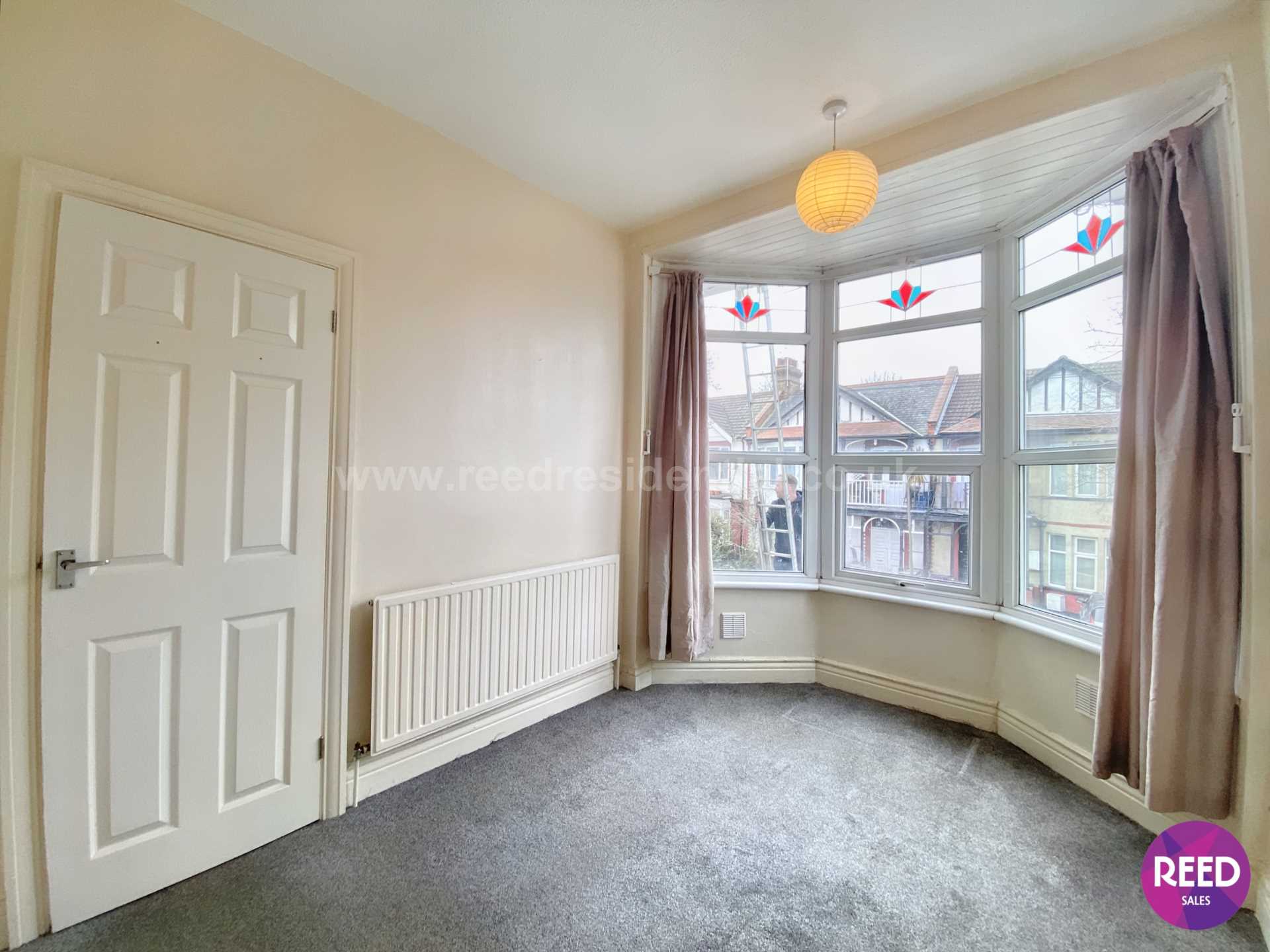 Brightwell Ave, Westcliff On Sea, Image 6