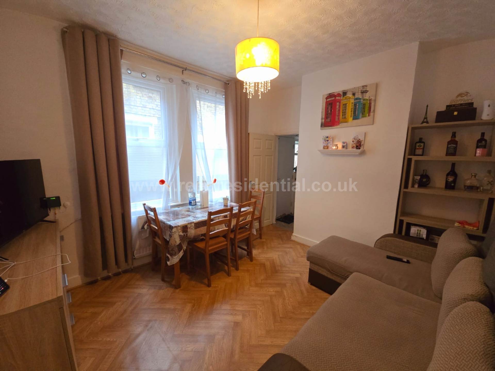 Albion Road, Westcliff On Sea, Image 3