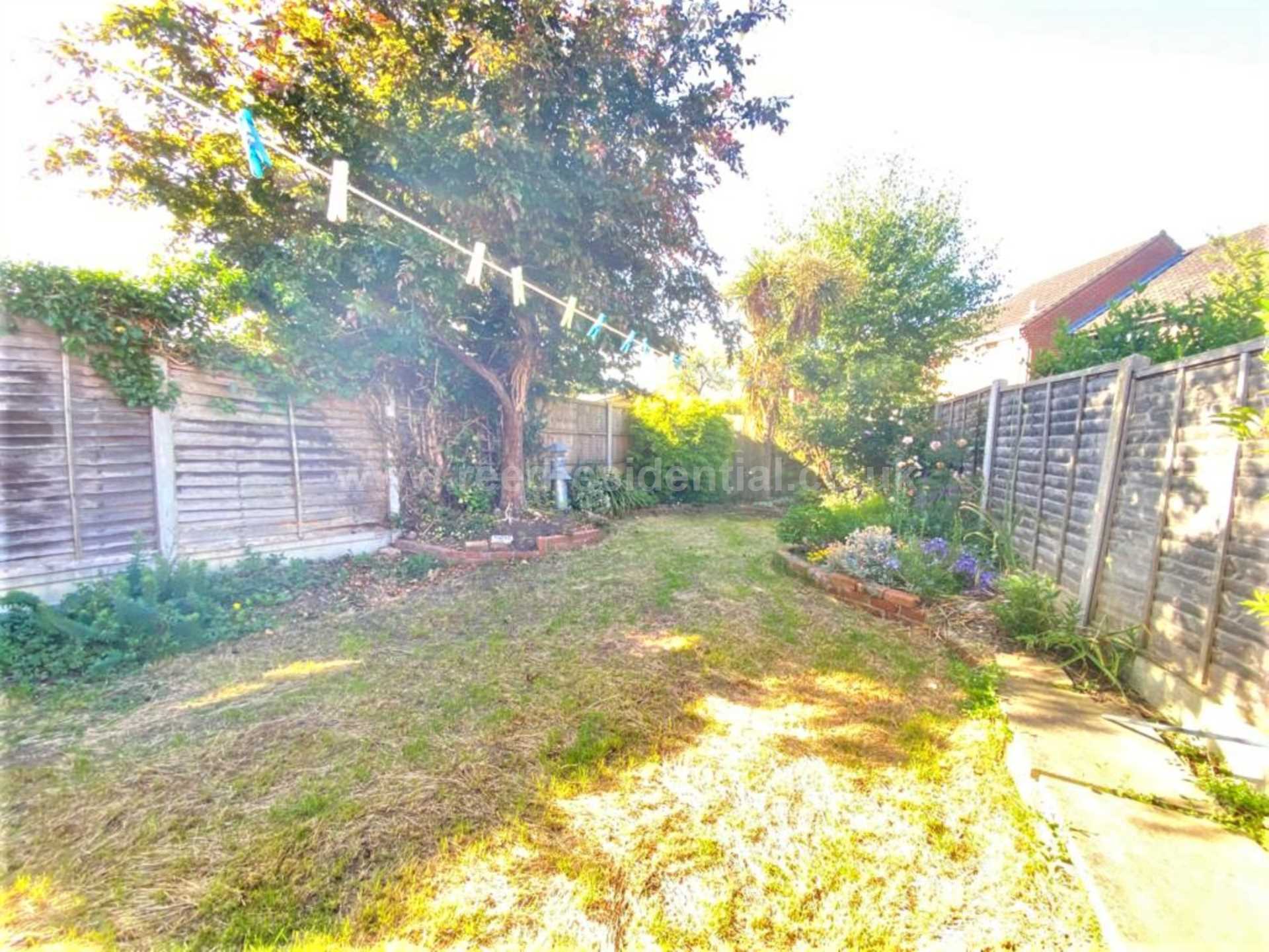 Oakley Avenue, Rayleigh, Image 20