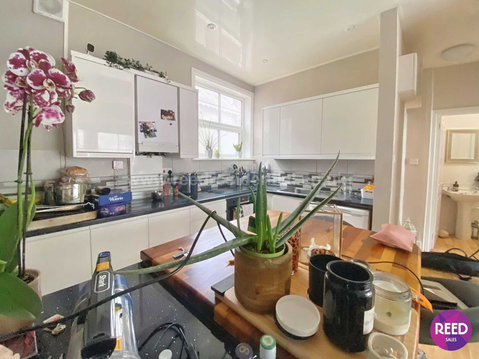 Chalkwell Esplanade, Westcliff On Sea, Image 14