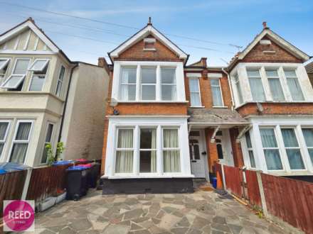 3 Bedroom Semi-Detached, Harcourt Avenue, Southend On Sea