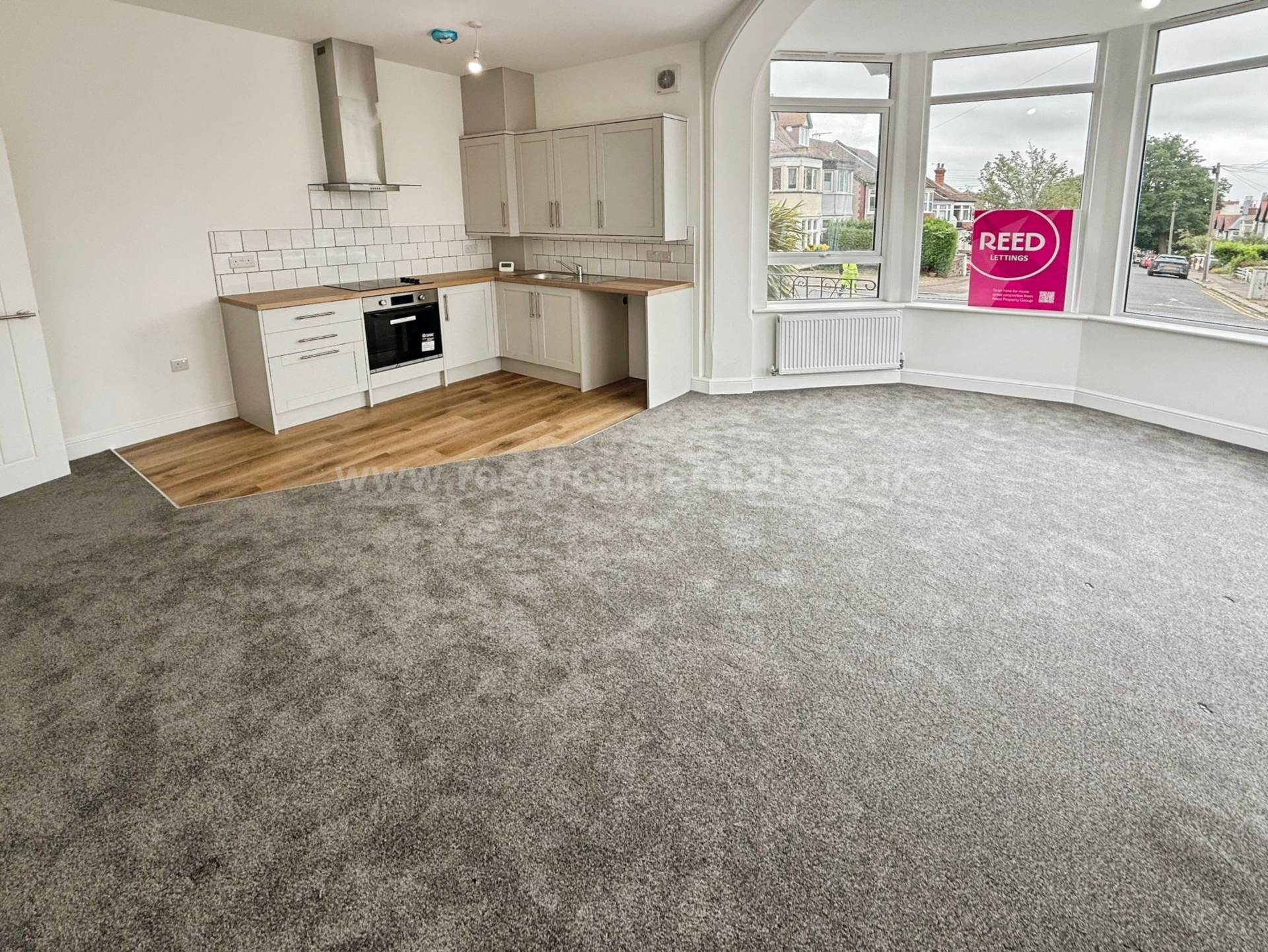Seaview Apartments Genesta Road, Westcliff On Sea, Image 3