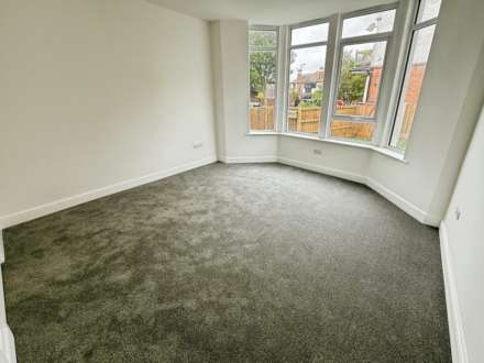 Seaview Apartments Genesta Road, Westcliff On Sea, Image 4