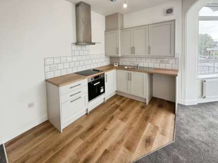 Seaview Apartments Genesta Road, Westcliff On Sea, Image 5
