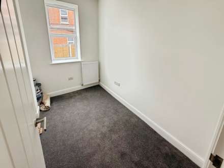 Seaview Apartments Genesta Road, Westcliff On Sea, Image 7