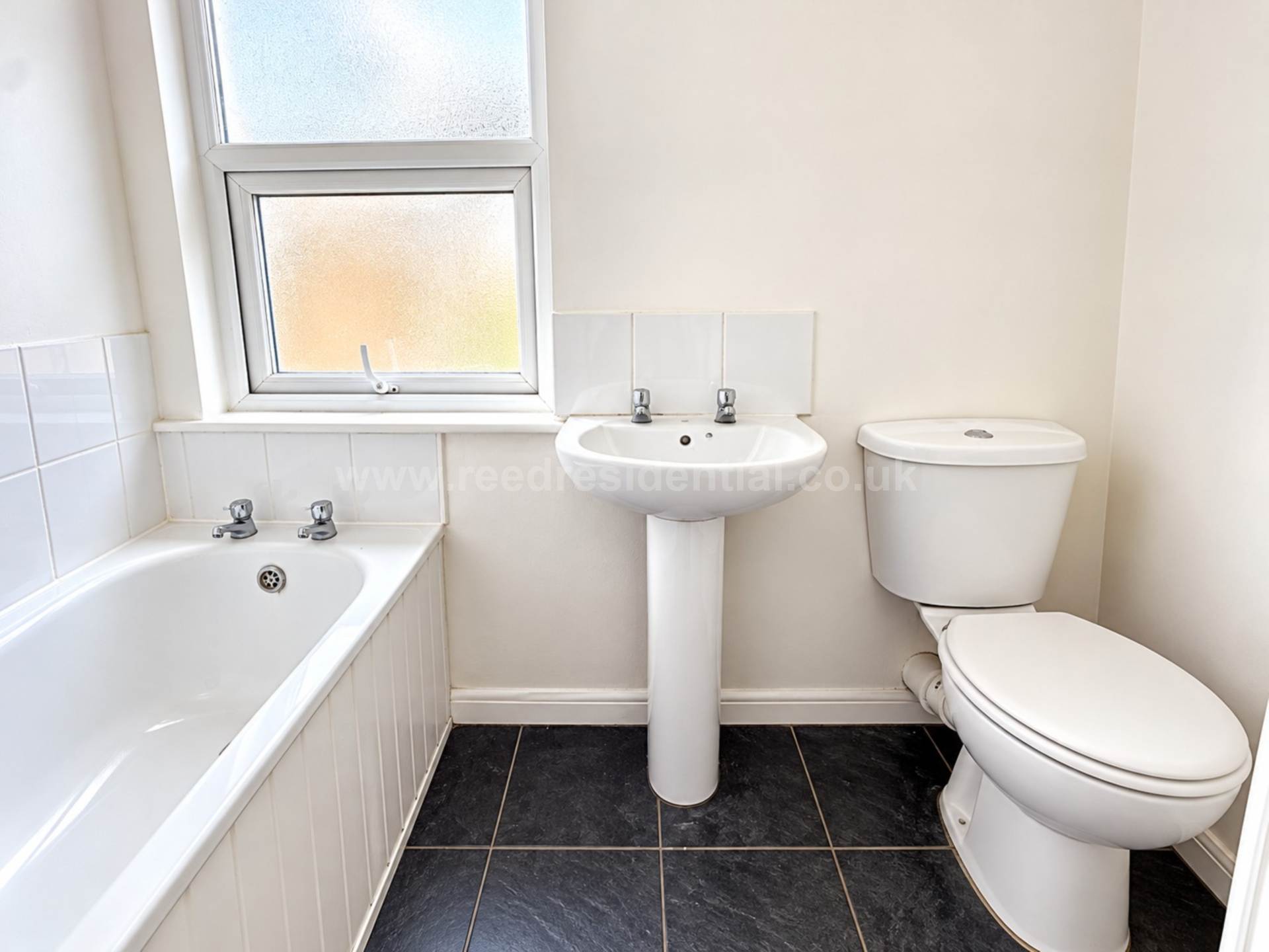 Wenham Drive, Westcliff On Sea, Image 11