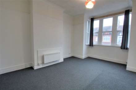 Wenham Drive, Westcliff On Sea, Image 2