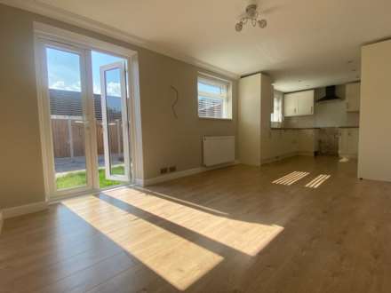 Abensburg Rd, Canvey Island, Image 5