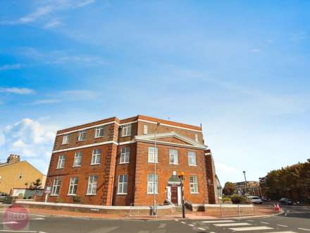 1 Bedroom Apartment, London Road, Grays