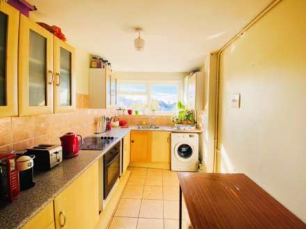 Britannia Lodge, Westcliff On Sea, Image 4