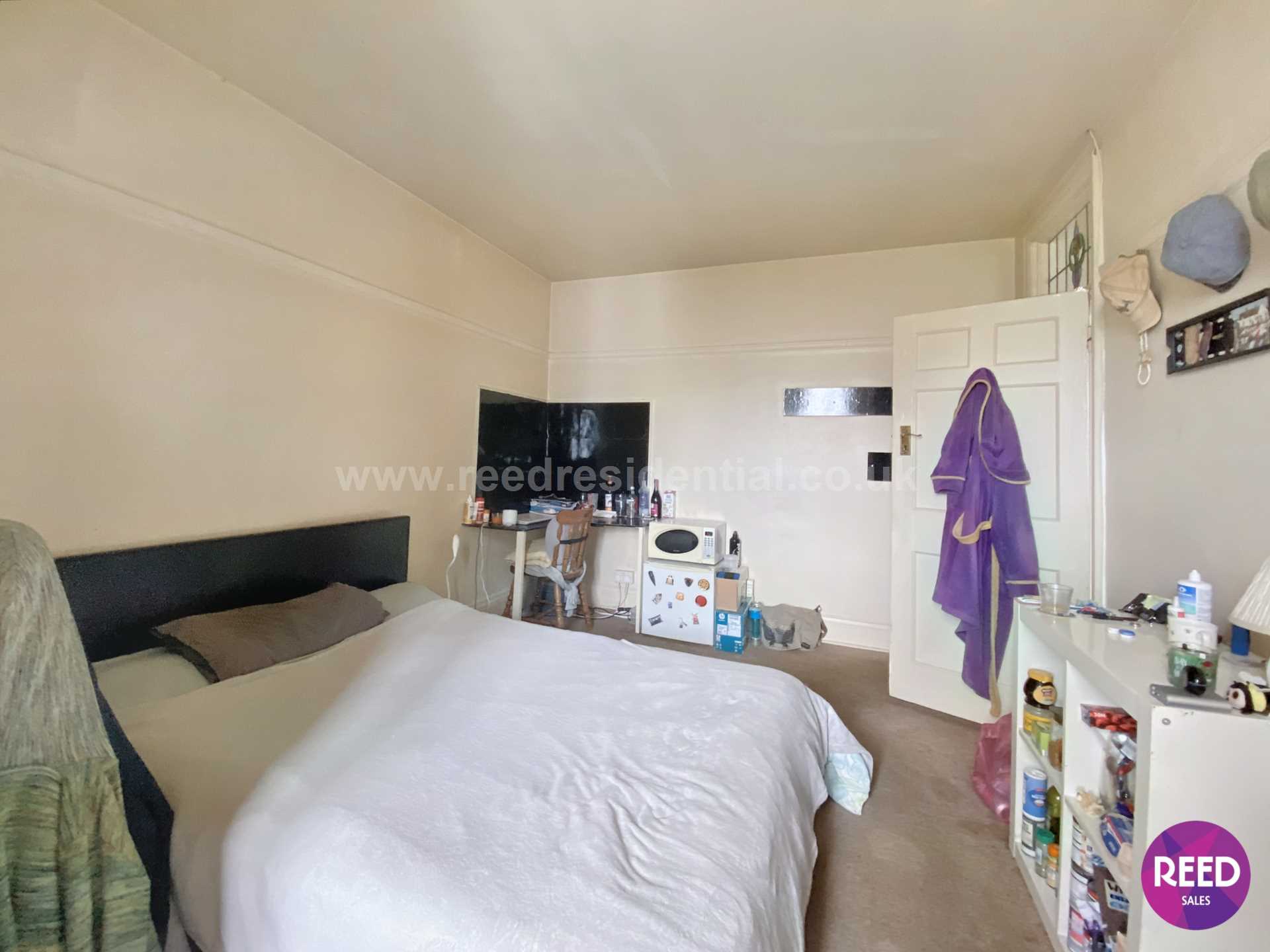 Property For Sale Ditton Court Road, Westcliff On Sea Reed