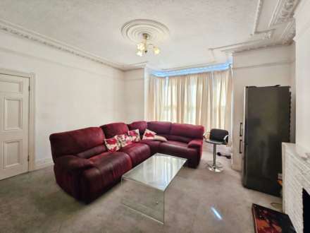 Elderton Road, Westcliff On Sea, Image 3