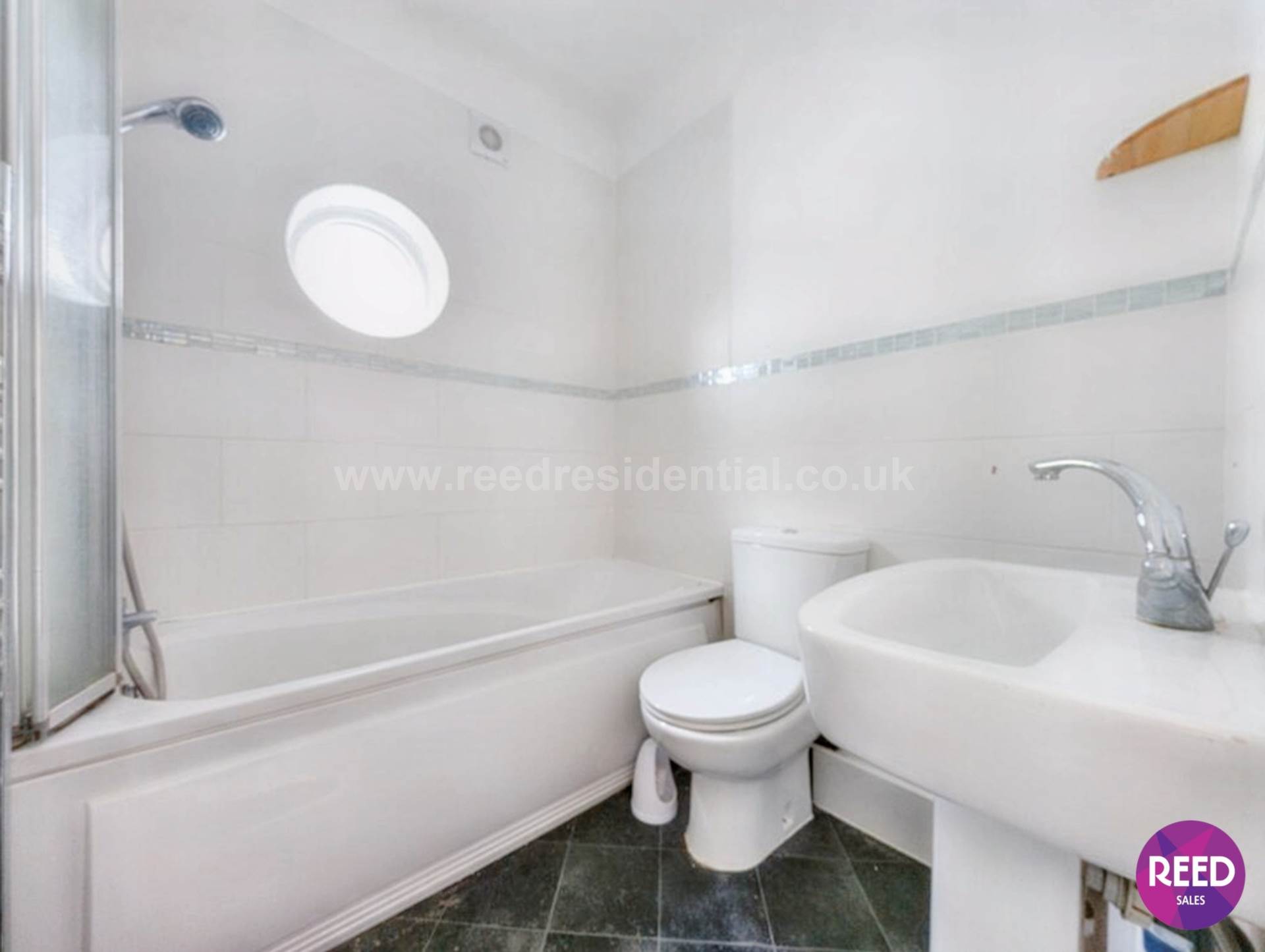 Canewdon Road, Westcliff On Sea, Image 8