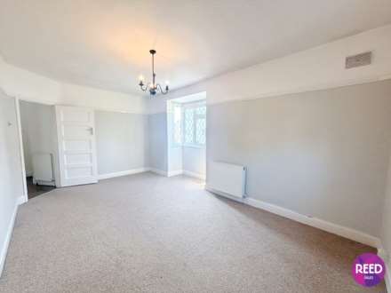 Canewdon Road, Westcliff On Sea, Image 14