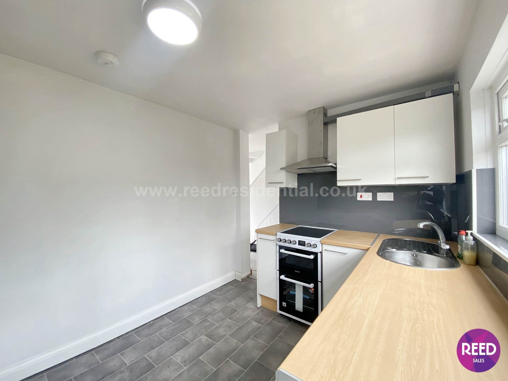 Carlton Avenue, Westcliff On Sea, Image 4