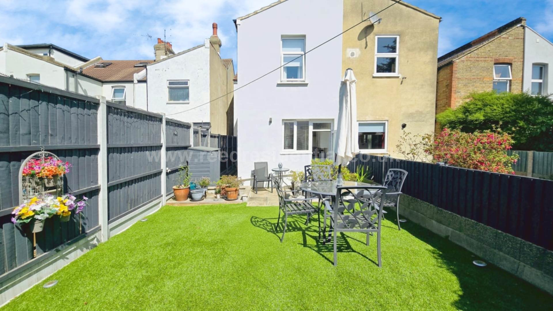 Rochford Avenue, Westcliff On Sea, Image 1