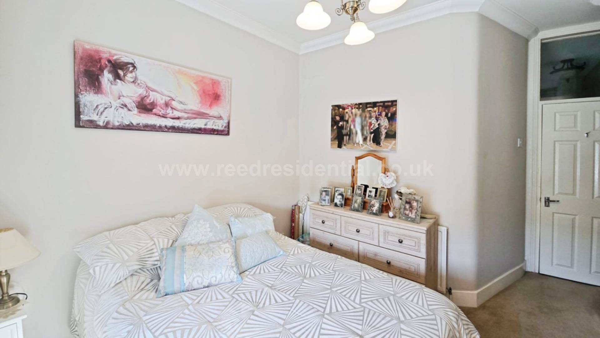 Rochford Avenue, Westcliff On Sea, Image 10
