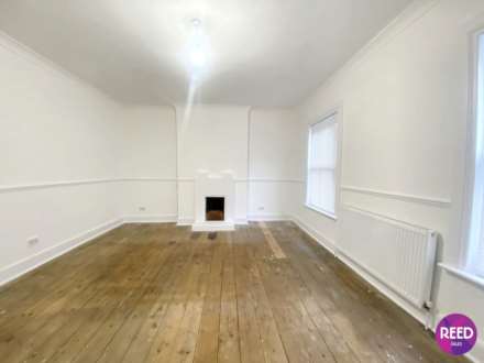 St Johns Road, Westcliff On Sea, Image 31