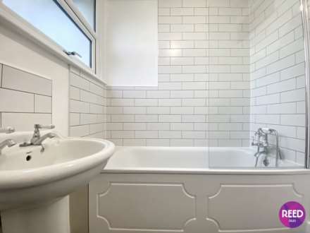St Johns Road, Westcliff On Sea, Image 7