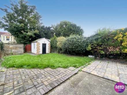 St Johns Road, Westcliff On Sea, Image 9