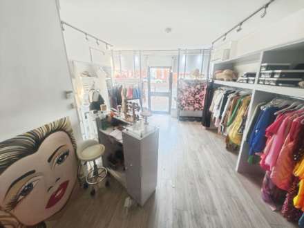 West Road, Westcliff On Sea, Image 4