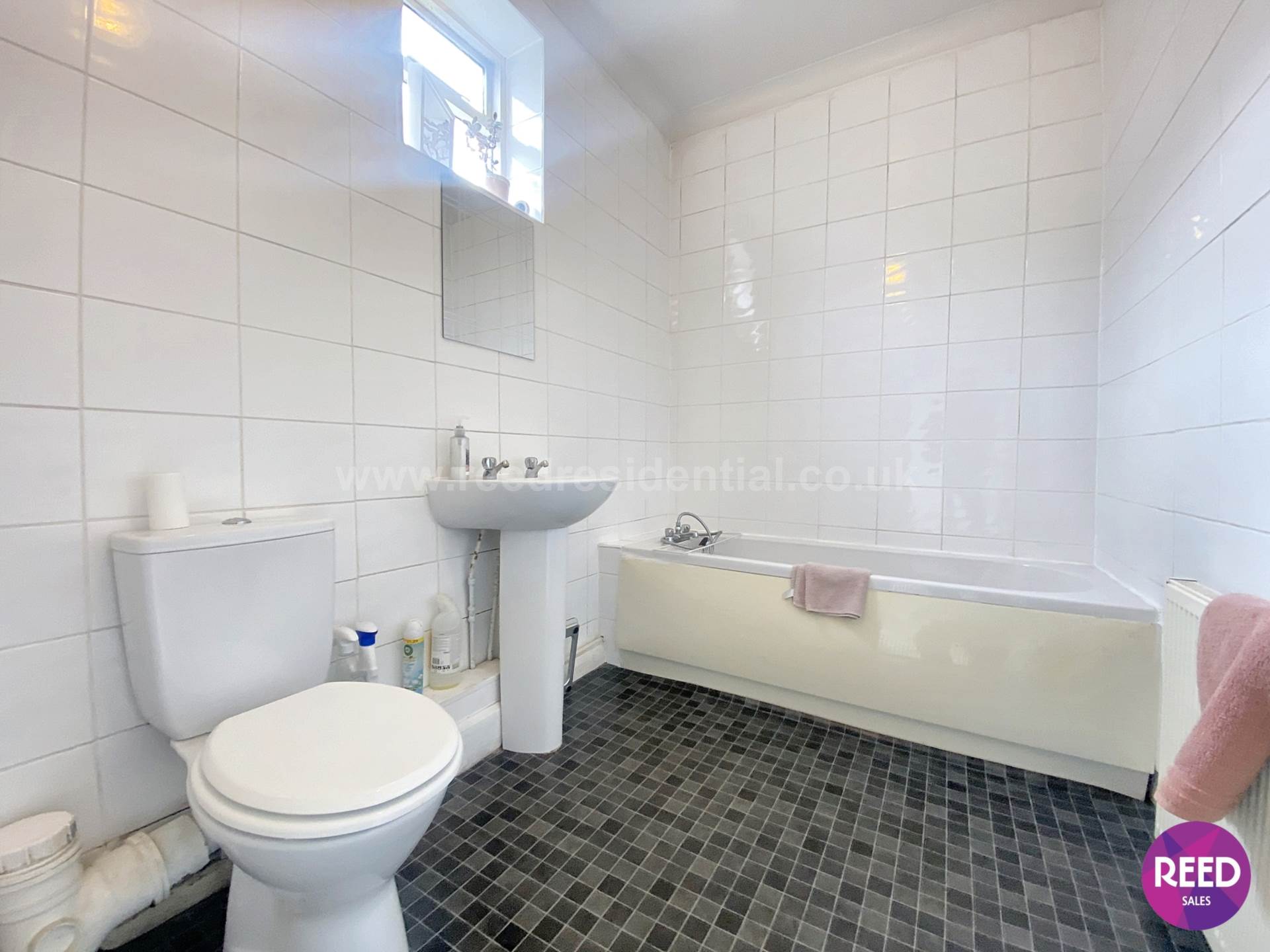 South Ave, Southend On Sea, Image 12