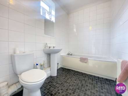 South Ave, Southend On Sea, Image 12