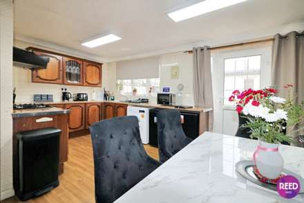 South Ave, Southend On Sea, Image 9
