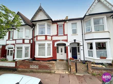 Property For Rent Ramuz Drive, Westcliff On Sea