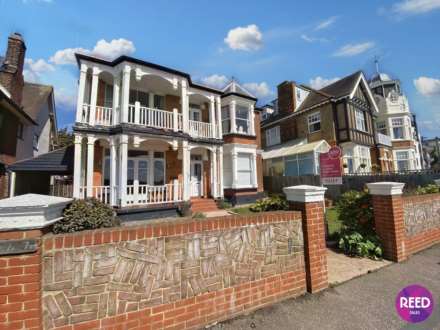 Chalkwell Esplanade, Westcliff On Sea, Image 3