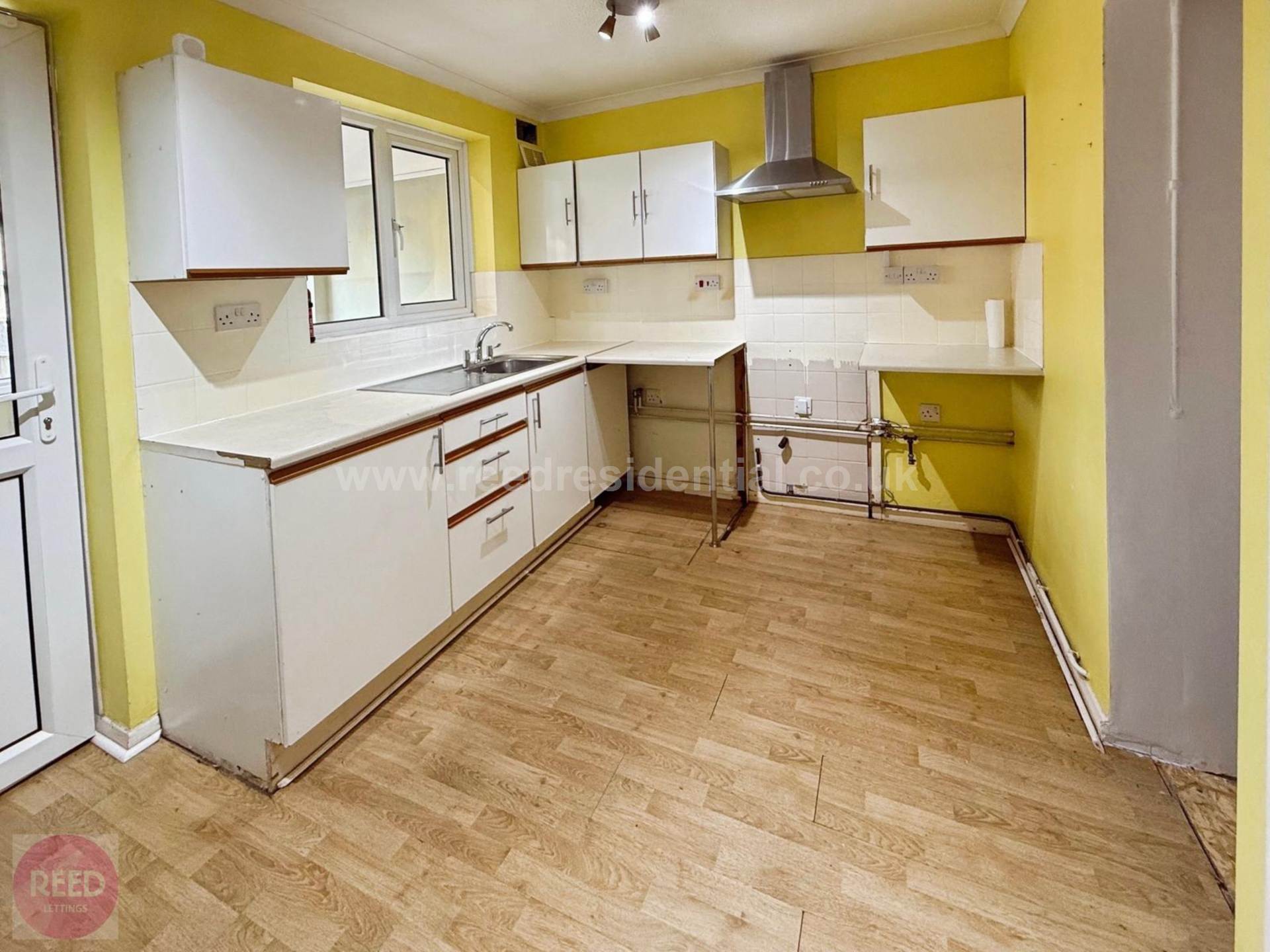 Woodcote, Southend On Sea, Image 13