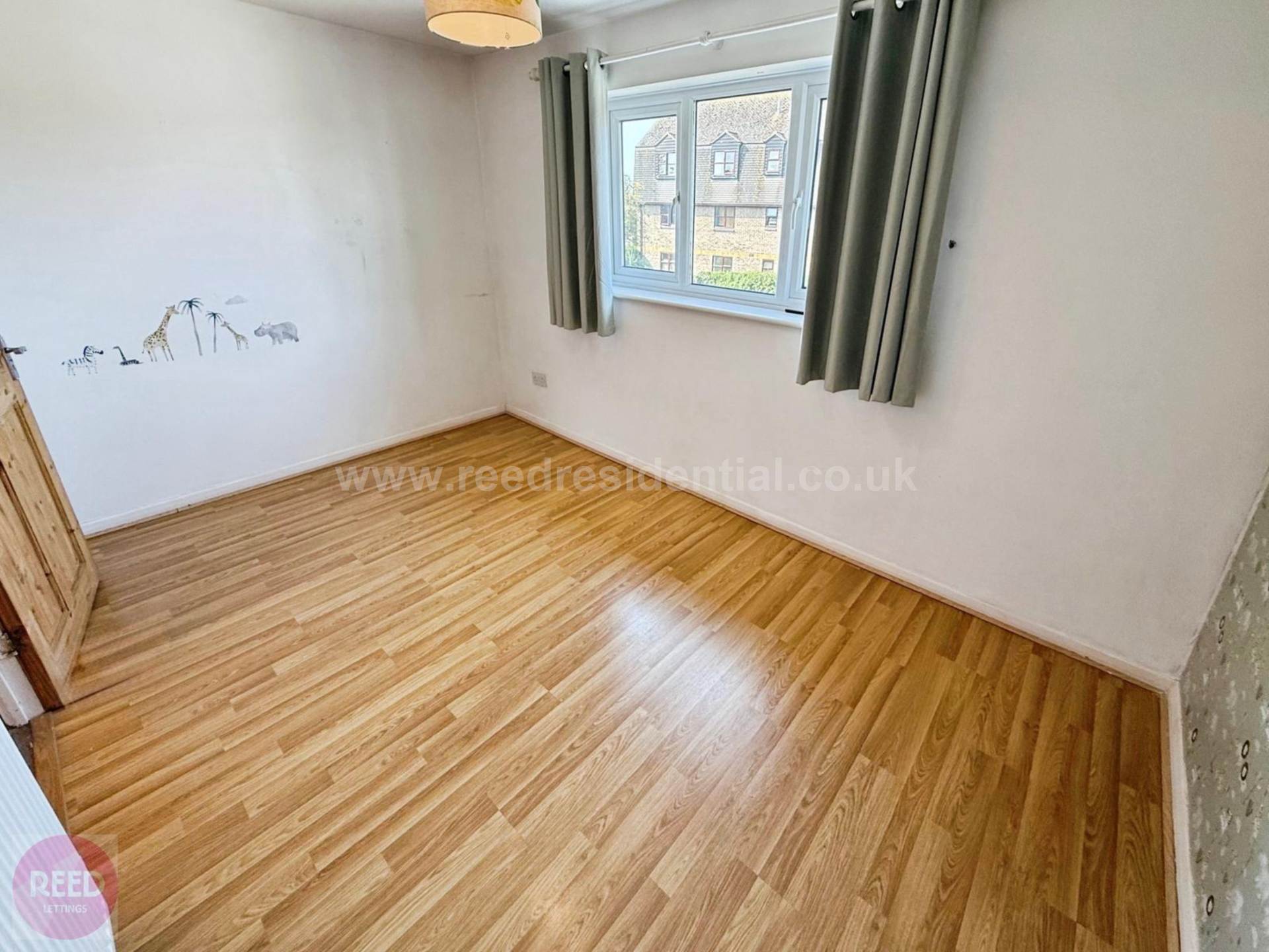 Woodcote, Southend On Sea, Image 9
