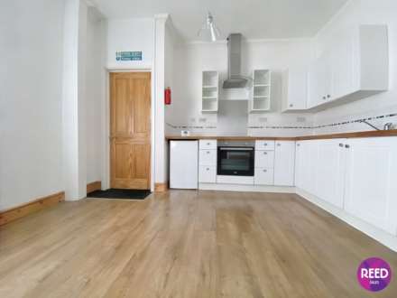 Preston Road, Westcliff, Image 6