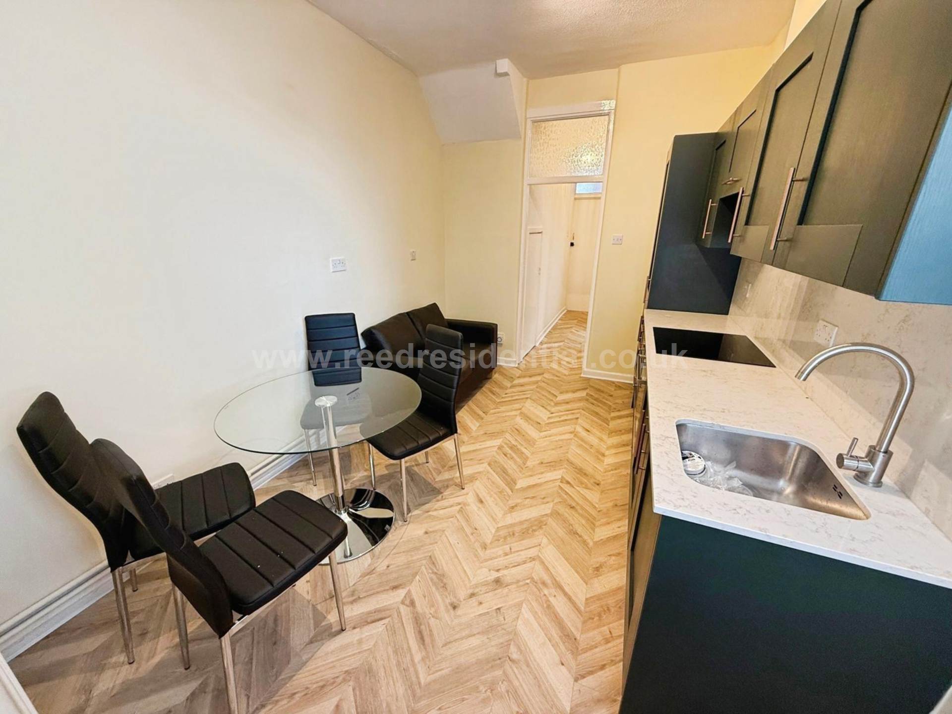 Inverness Avenue, Westcliff On Sea, Image 7