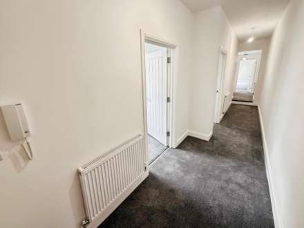 Seaview Apartments Genesta Road, Westcliff On Sea, Image 10