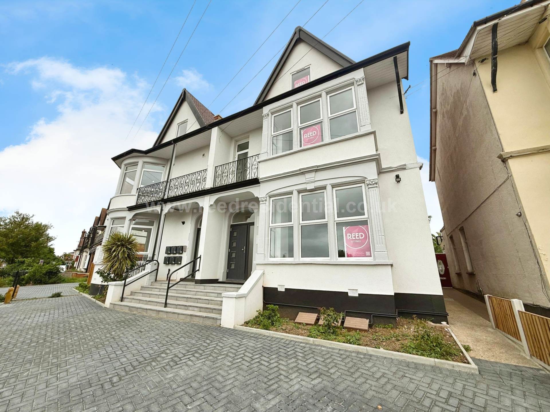 Seaview Apartments Genesta Road, Westcliff On Sea, Image 1
