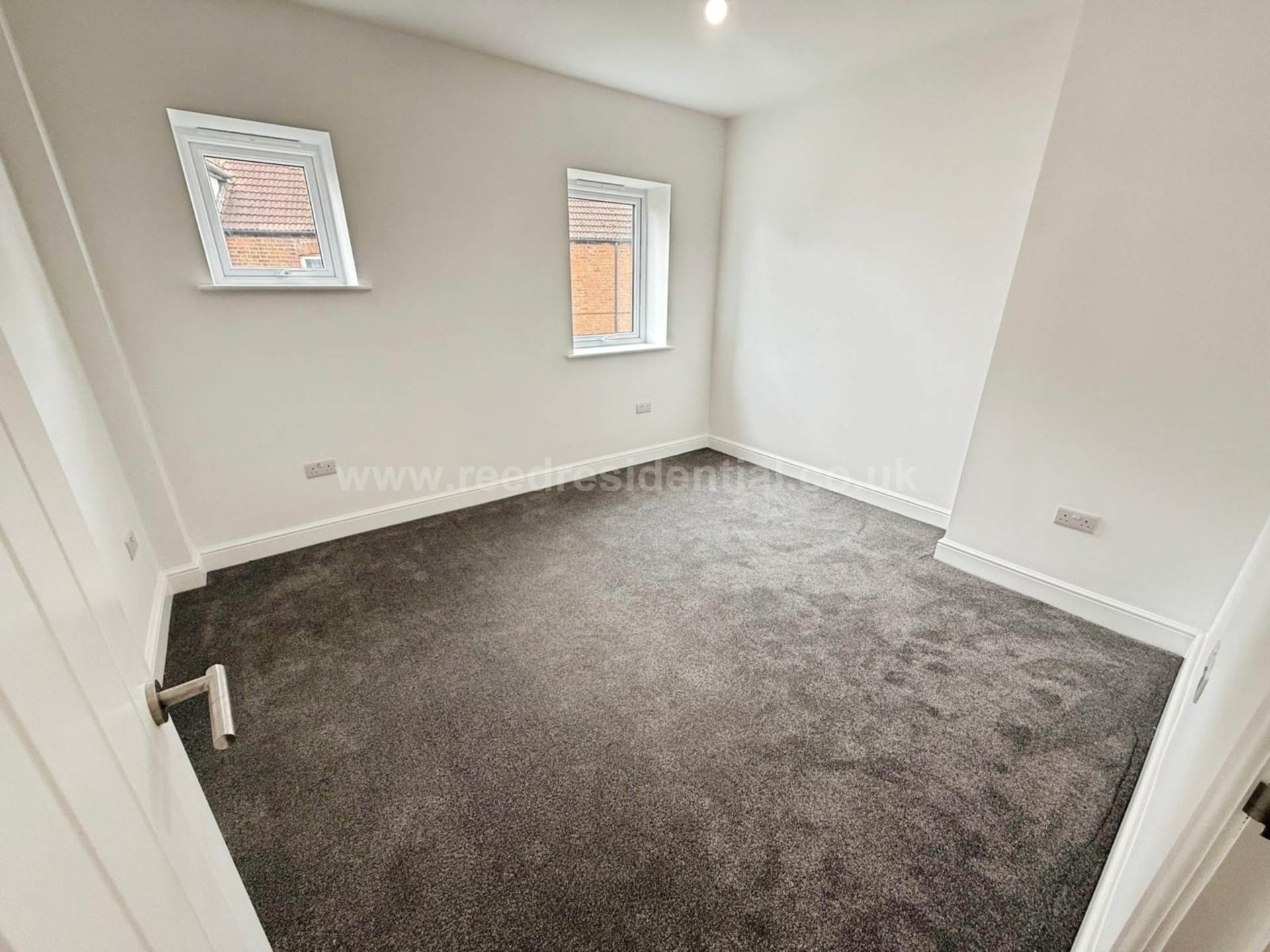 Seaview Apartments Genesta Road, Westcliff On Sea, Image 13