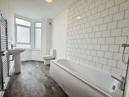 Seaview Apartments Genesta Road, Westcliff On Sea, Image 14