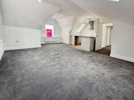 Seaview Apartments Genesta Road, Westcliff On Sea, Image 6